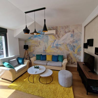 Rental of a spacious 3-room apartment, 67 m², city center, Belgrade, Serbia